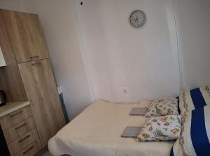 Apartments Boris Donji Karin