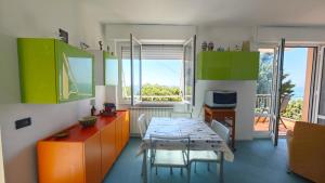 Hostdomus-Dream Suite-on the sea