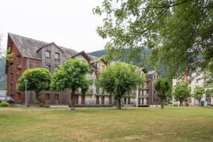 Appartements Un Jardin Au Coeur De Luchon : photos des chambres