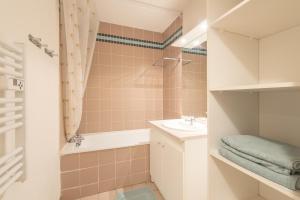 Appartements Un Jardin Au Coeur De Luchon : photos des chambres
