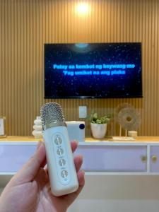 Cozy & Aesthetic walking distance to MOA,near NAIA AIRPORT with NETFLIX,MINIVIDEOKE,BOARDGAMES-DUXE4