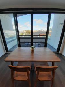 MHYL Cosy Townhouse in Richmond 1 parking