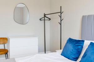 Vacant Nest Central Location Wifi & Shops