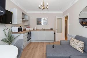 Vacant Nest Central Location Wifi & Shops