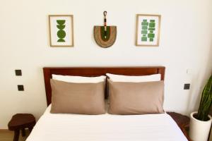 Modern 1BR near Junction Mall- Views, Pool, Gym