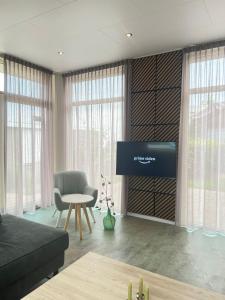 Lakeside Retreat at Veluwe