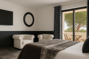 Hotels Auberge Ferayola : Chambre Double Supérieure avec Terrasse - Vue sur Mer 