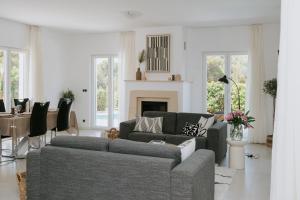 Villa Aurelia by Domus Mirus - Rooftop Cinema & Pool & 6 Minute Walk to Beach