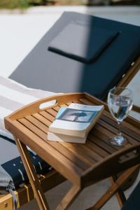 Villa Aurelia by Domus Mirus - Rooftop Cinema & Pool & 6 Minute Walk to Beach