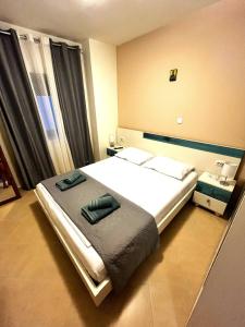 The Fortress, beautiful and private house with top