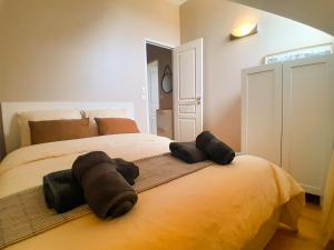 Appartements Duplex lumineux, balcon, parking, plein centre : photos des chambres