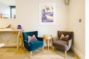 Luxury 3-Bed Apartment - Spacious, Stylish Stay