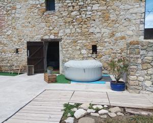 Maisons de vacances Maison de caractere en pierre : photos des chambres
