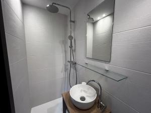 Hotels Hotel de l-Artuby - Logis Hotel : Chambre Double Standard