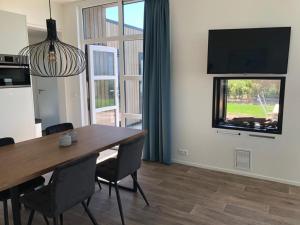 Marina Strandbad Chalet Inseltraum mit Zaun Haus Nr 83