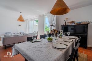 Casa da Arriba - Private Condo - Santa Cruz