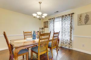 Spacious Home with Patio 8 Mi to Dtwn Decatur