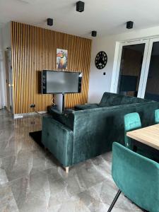 Domki nad stawem nr 3