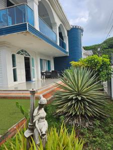 Alojamiento blue castle