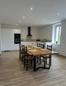 Appartement rénové - Climatisé - Paray-le-Monial - 3hvězdičkové hotely ve městě Paray-le-Monial