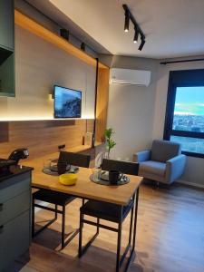 UNA Aurora Studio Sofisticado