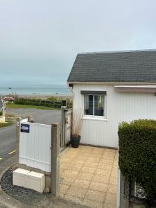 Le Ribeiro, Maison vue sur mer - 30m de la plage