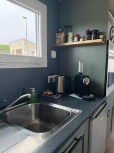 Maisons de vacances Le Ribeiro, Maison vue sur mer - 30m de la plage : photos des chambres