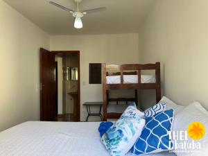 Studio econômico 1 Dorm. roupa de cama pertinho da Praia Grande de Ubatuba