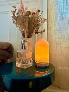 Elegant Retreat in Levallois with Sunny Balcony