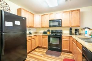 Mountain View Condo 3702