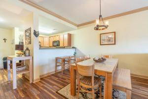 Mountain View Condo 3702