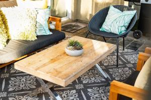 Pershing Ave Desert Home