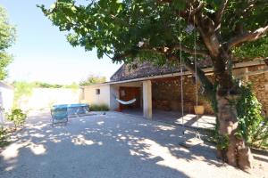 Maisons de vacances La Pompeta - Wifi - Piscine - 2 terrasses - 5 chambres : photos des chambres