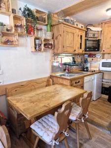 Résidence Melezets 2 - Tres beau 2 pièces 4 personnes centre station MAE-2951