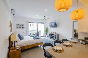 Vista Pedregal-Stylish Holiday Apartment in the Heart of Cabo, 2 Minutes walk to Marina