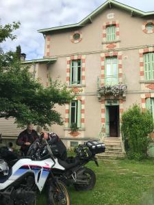 Maisons de vacances Gite Le petit Horizon, neuf, calme, parking, centre ville : photos des chambres