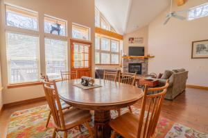 Hideaway Down Canyon #101