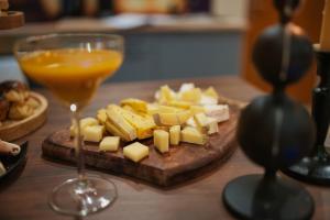 Appartements Jazzy jacuzzi privee parking free centre a 5minutes stationnement privee possible sur demande : photos des chambres