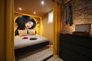 Appartements Jazzy jacuzzi privee parking free centre a 5minutes stationnement privee possible sur demande : photos des chambres