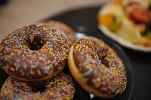 Appartements Jazzy jacuzzi privee parking free centre a 5minutes stationnement privee possible sur demande : photos des chambres