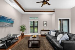 Summer Stay - Renovated TownHome by Disney!