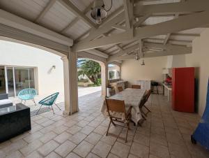 Maisons de vacances Studio et chambre Le Chateau d-Oleron : photos des chambres