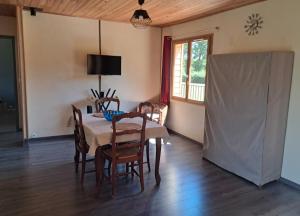 Maisons de vacances Gite des giblins - Saint Amand en Puisaye : photos des chambres