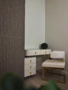 Free Parking 2 Bedroom The Comfy Haven