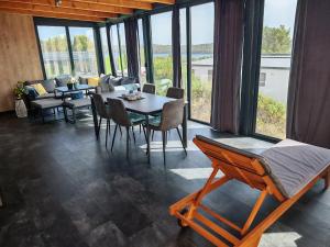 Sea view Champagne by Vellaris, Luxury Mobile Home