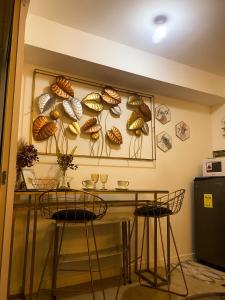 The Hirayas Suite - Azure