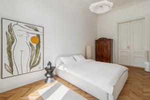 Adorján Apartments - The Grand Salon