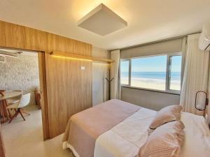 Cobertura duplex de frente para o mar