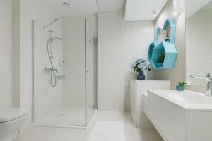 Blue Seaside Apartment