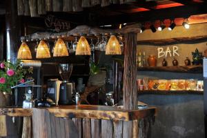 Homestay Villa White House